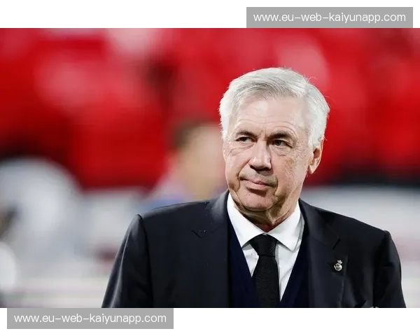 决战伯纳乌：新浪体育为您呈现皇马与拜仁的欧冠巅峰对决